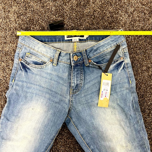 Noisy May Lucy Jeans - Picture 7 of 9